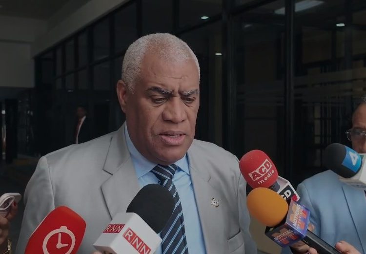 Diputado arremete contra empresarios; los acusa de boicotear al Gobierno