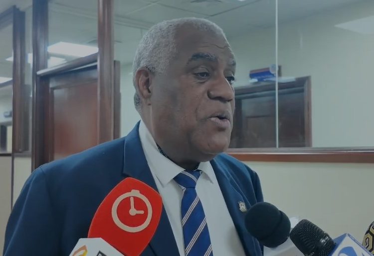 Diputado Juan Medina respalda a Faride: “Los de adentro son los más peligrosos”