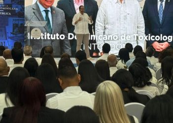 Víctor Atallah presenta logros en salud y traza ruta para transformar el sistema sanitario dominicano