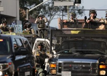 EE.UU. retira a 2.000 soldados de la Guardia Nacional desplegados en Los Ángeles