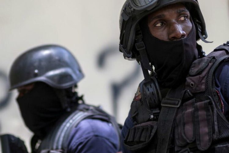 Tres muertos y 1.045 kilos de cocaína incautados en una operación antidrogas en Haití