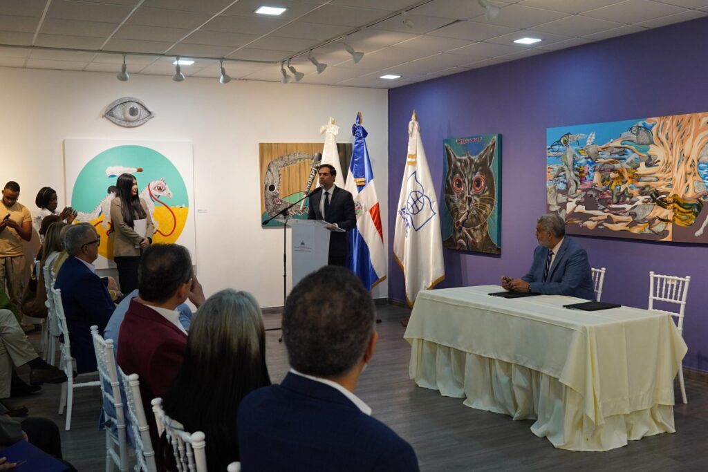 Cultura y APEC firman alianza para impulsar formación artística y preservación del patrimonio dominicano | 2 | Cultura y APEC firman alianza para impulsar formación artística y preservación del patrimonio dominicano - Noticias de hoy en República Dominicana | De Último Minuto