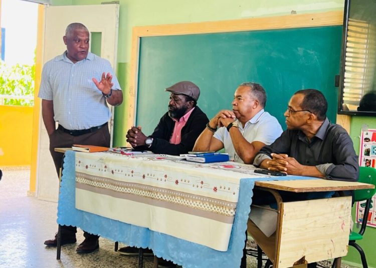 ADP denuncia falta de condiciones para inicio del año escolar y reducción del 4% para la educación