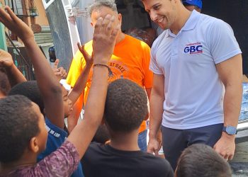 Raymond Rodríguez y Fundación GBC realizan jornada de salud beneficiando más de 450 personas