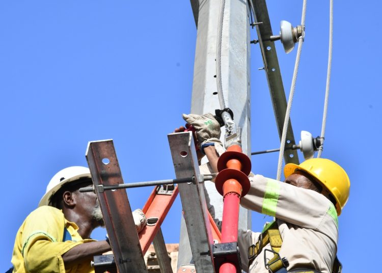 Edeeste descargará Circuito EBRI05 que impactará positivamente más de 12 mil clientes en SDE