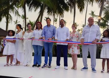 Roberto Ángel Salcedo deja en funcionamiento Escuela de Bellas Artes en Las Terrenas