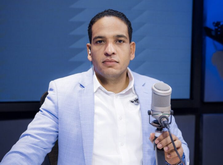 Hansel García apoya «boche» de Abinader a presidenciables por hacer campaña a destiempo