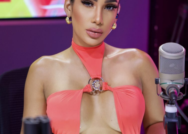 Caro Brito afligida hasta las lágrimas tras situación con Amelia Alcántara en Sin Filtro