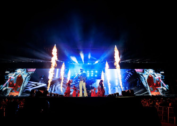 Anuel presentó su concierto “Real Hasta la Muerte 2” en el Estadio Quisqueya