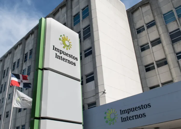 DGII ha recaudado RD$472,000 millones en primer semestre de 2025