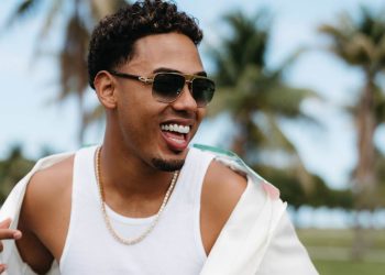 Myke Towers lanza “Island Boyz”