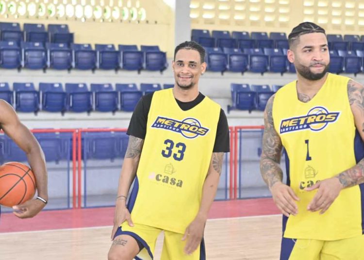 Víctor Liz regresa a los Metros y se une al ex NBA Norris Cole en semifinal