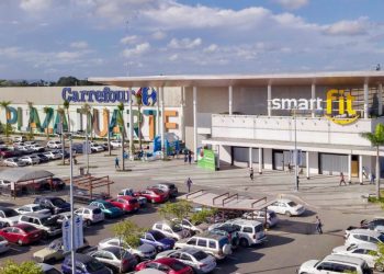 Fallo eléctrico provoca conato de incendio en Plaza Duarte