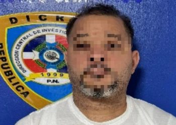 Arrestan hombre implicado en muerte en Santiago tras ser deportado desde Estados Unidos