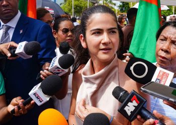 Colectivos de mujeres califican como “de la caverna” el proyecto de Código Penal