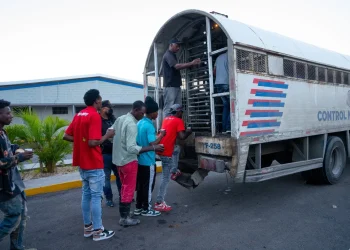 Gobierno ha deportado a 184,001 haitianos indocumentados en primeros seis meses