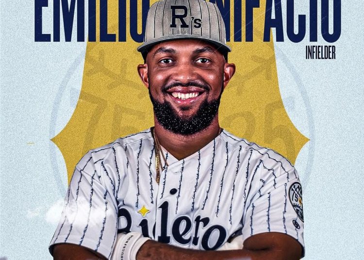 Emilio Bonifacio firma con los Rieleros de Aguascalientes