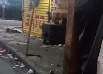 Residentes en Las Palmas de Herrera denuncian contaminación por talleres mecánicos