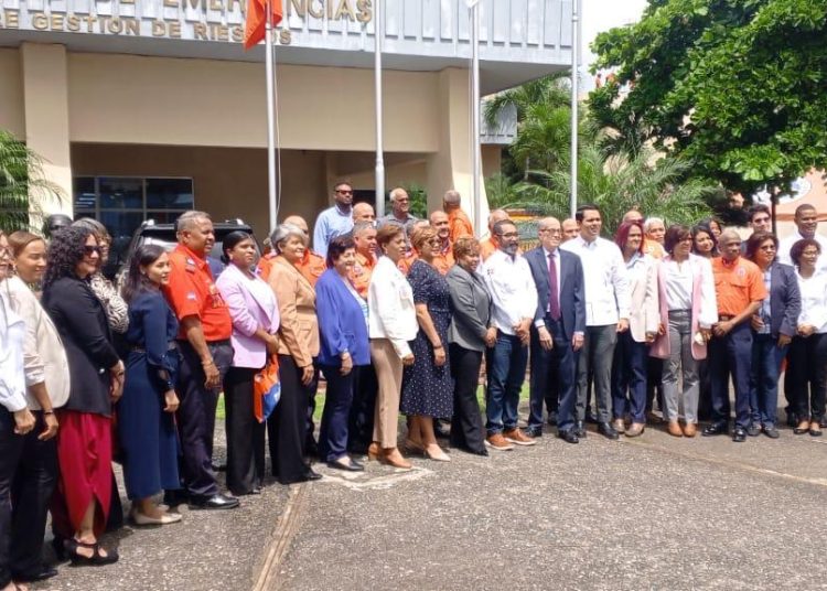 Defensa Civil en Santiago recibe equipos de rescate avanzado donados por Reino de Arabia Saudita