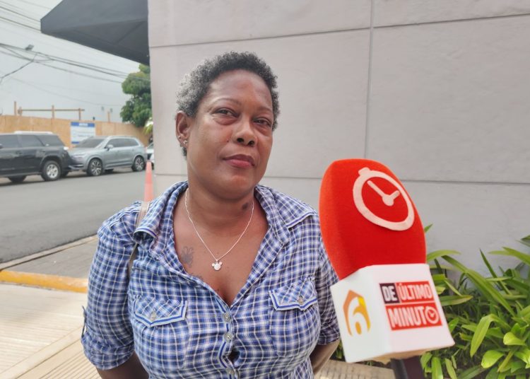 Mujer acusada por desaparición de su nuera niega vínculo con el caso