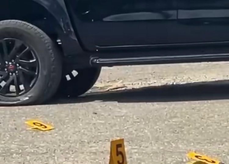 Desconocidos hieren a dos y asaltan viajantes durante “teteo” en Santiago