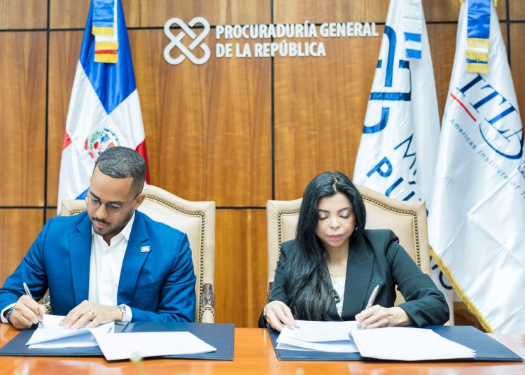 Procuraduría e ITLA unen esfuerzos para formar jóvenes en tecnología y justicia