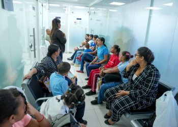 INABIE no vacaciona, atiende a estudiantes en su sede durante período de receso académico