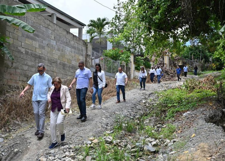 Ministro de Trabajo dice es prioridad del Gobierno finalizar obras iniciadas