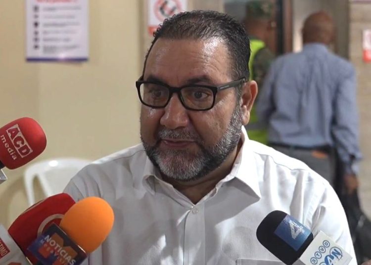 Senador de La Vega critica postura de Leonel Fernández: “Politiquero y fuera de tiempo”