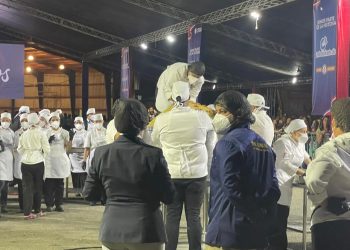 Autoridades y figuras públicas respaldan récord del mofongo más grande del mundo en Santiago