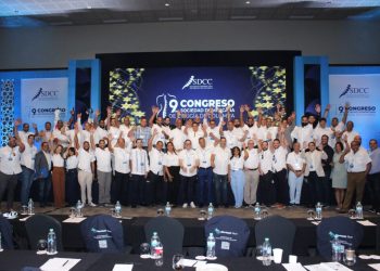 Sociedad Dominicana de Cirugía de Columna finaliza congreso en Punta Cana y elige nueva directiva