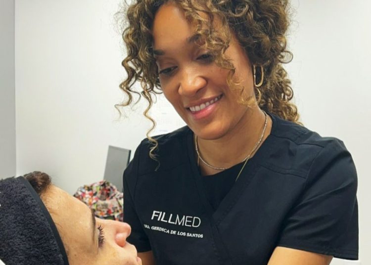 Dra. Gerdica de los Santos: la dominicana que transforma vidas desde la medicina estética en España