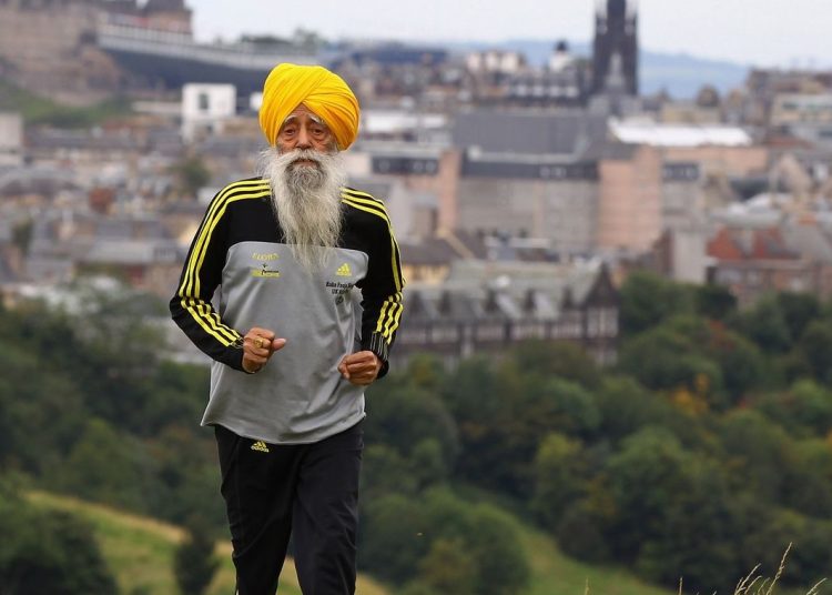 Muere atropellado a los 114 años Fauja Singh, el maratonista más longevo del mundo