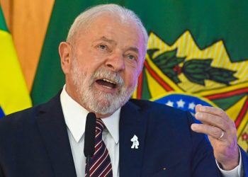 La bolsa de São Paulo sube el 0,95 % a pesar de la oficialización del arancel de Trump