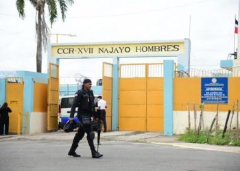 Hombre se escapa de la cárcel de Najayo; la Policía activa su búsqueda