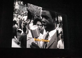 René Fortunato estrena “El Triunfo de la Democracia” en el Teatro Nacional
