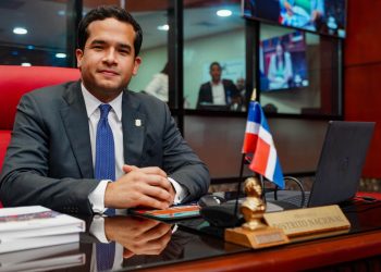 Omar Fernández pide a Obras Públicas y Medio Ambiente explicar impacto al Jardín Botánico de ampliación de vía