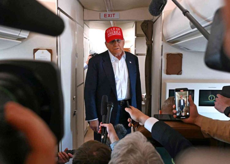 Un juez falla contra la prohibición de Donald Trump de solicitar asilo en la frontera