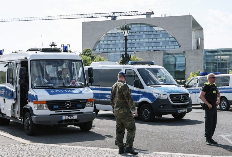 Zelenski se dirige a Berlín para participar en contactos europeos y con Trump