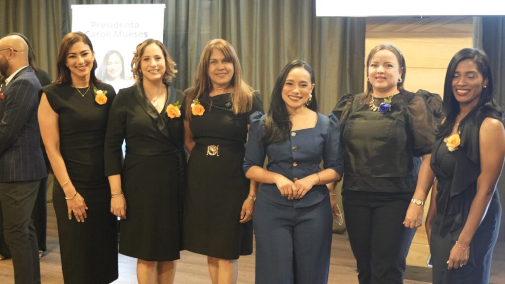 Caroll Mueses presenta plancha para presidir la Asociación de Cronistas Sociales - Noticias de hoy en República Dominicana | De Último Minuto