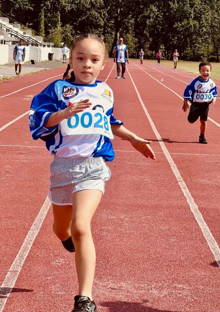 Boston gana cuatro medallas de Oro en baloncesto Juego Juan Pablo Duarte NY - Noticias de hoy en República Dominicana | De Último Minuto