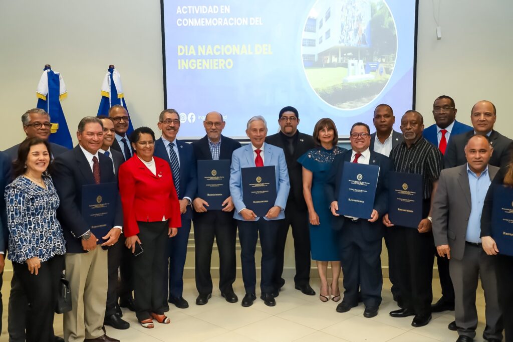 UASD reconoce al ingeniero Leonardo Reyes Madera, director de Onesvie - Noticias de hoy en República Dominicana | De Último Minuto