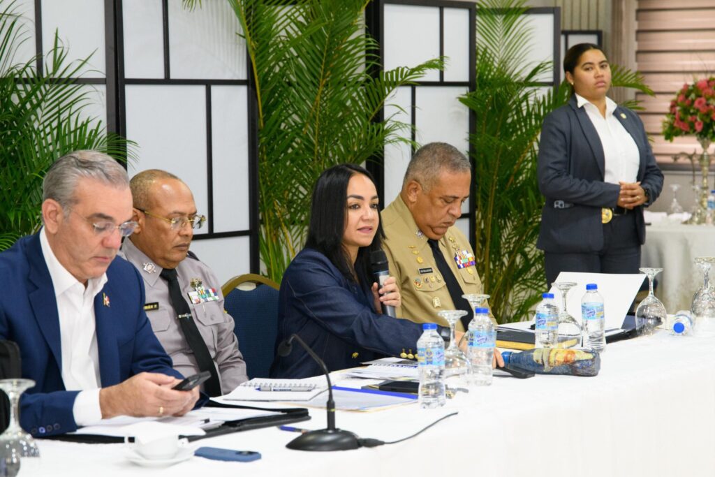 Gobierno destaca reducción de robos y mantiene tasa de homicidios en 8.2 por cada 100 mil habitantes - Noticias de hoy en República Dominicana | De Último Minuto