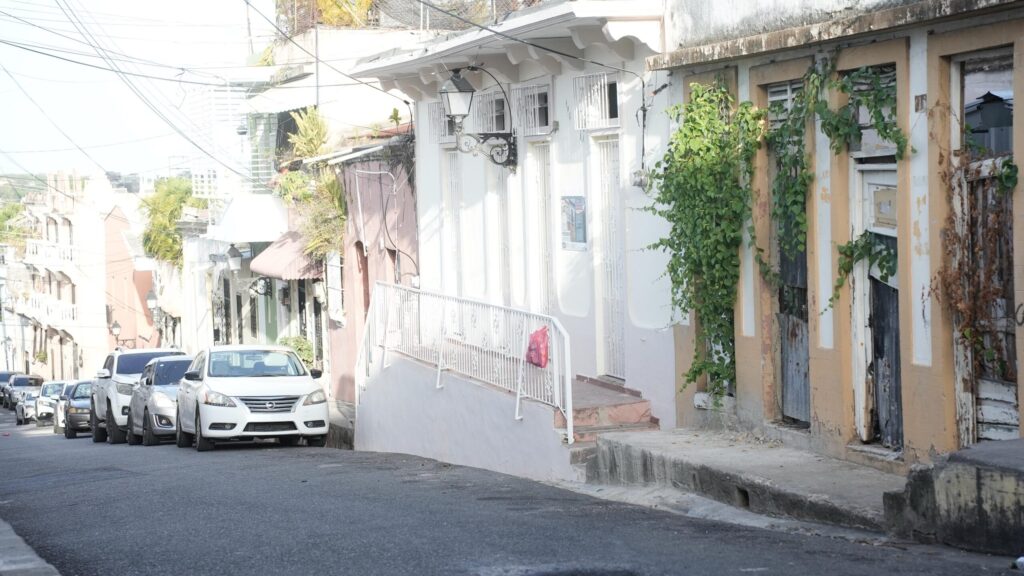 Ciudadanos valoran programa de mejoramiento de viviendas en la Zona Colonial implementado por Turismo - Noticias de hoy en República Dominicana | De Último Minuto