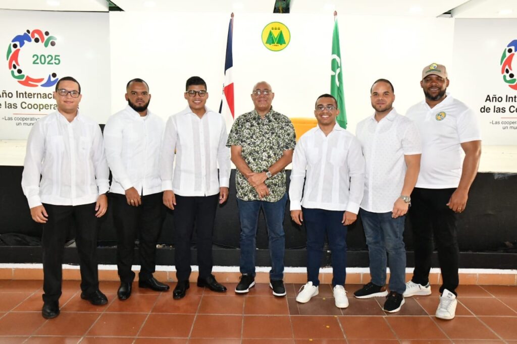 Jóvenes protagonizan el relevo generacional en el cooperativismo dominicano - Noticias de hoy en República Dominicana | De Último Minuto