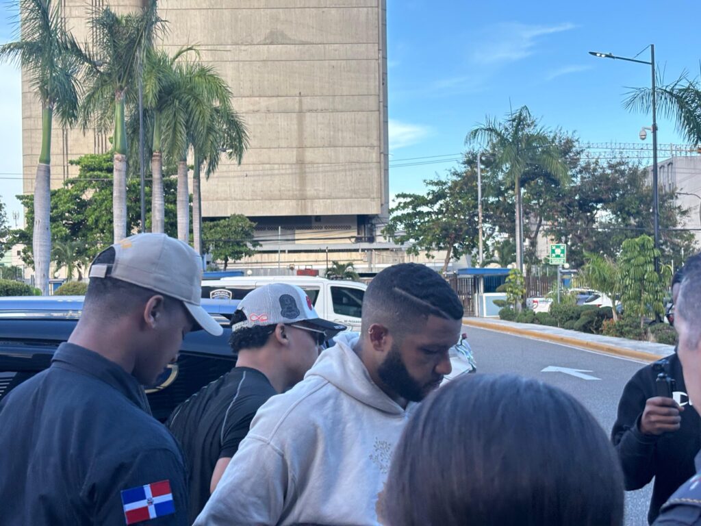 Se entrega José Alfonso Rubiera implicado en caso de violación en Villa González - Noticias de hoy en República Dominicana | De Último Minuto