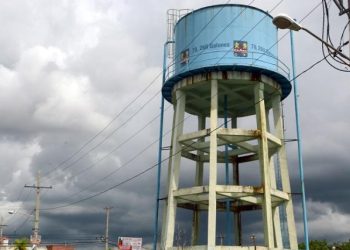 Residentes del Carmen Renata 3 denuncian abandono de la CAASD ante escaséz de agua