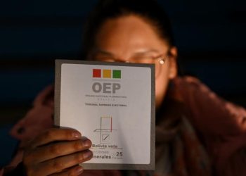 Bolivia elegirá por primera vez en su historia a su presidente a través de un balotaje