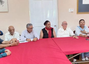 Organizaciones de izquierda convocan a cacerolazos los días 15 y 16 de agosto en repudio al Código Penal