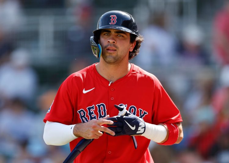 Marcelo Mayer recibe tratamiento en la muñeca con la esperanza de regresar esta temporada